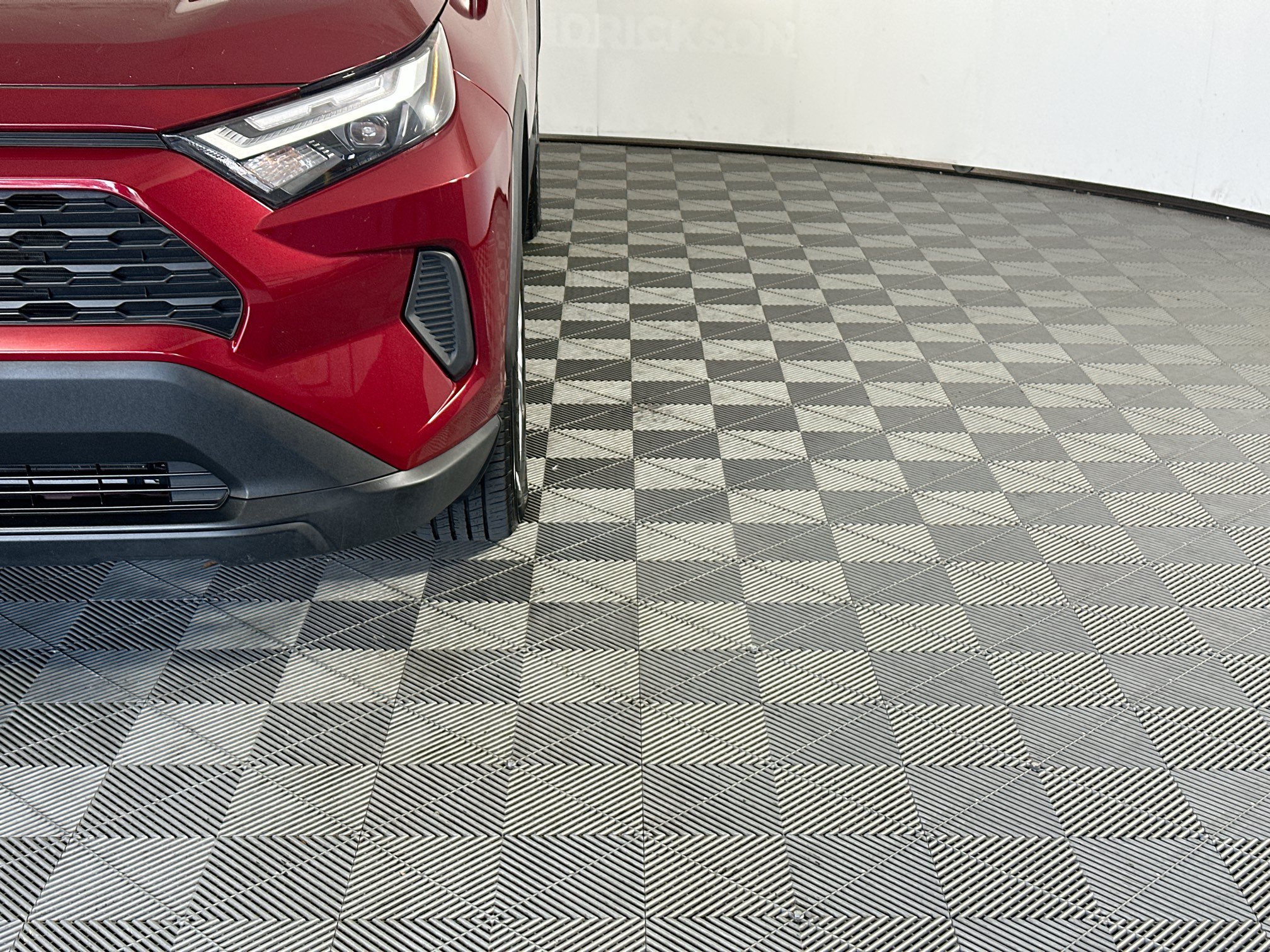 Certified 2023 Toyota RAV4 LE FWD image 9