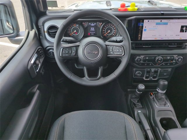 New 2025 Jeep Gladiator Sport image 16