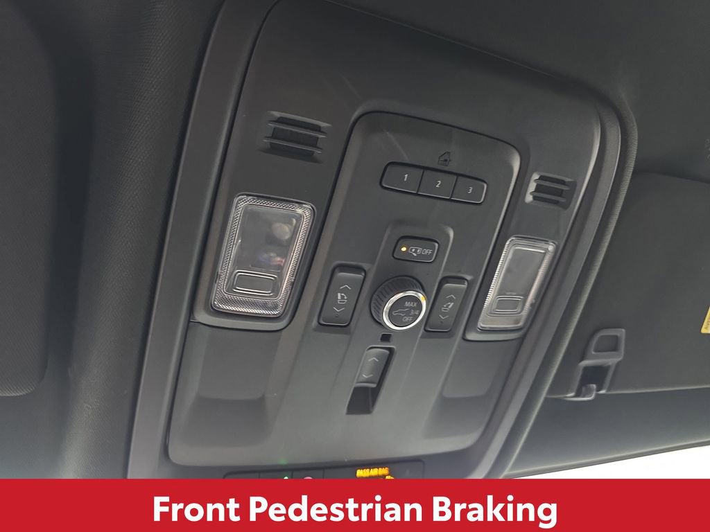 Used 2024 GMC Yukon Denali AWD/4WD image 45