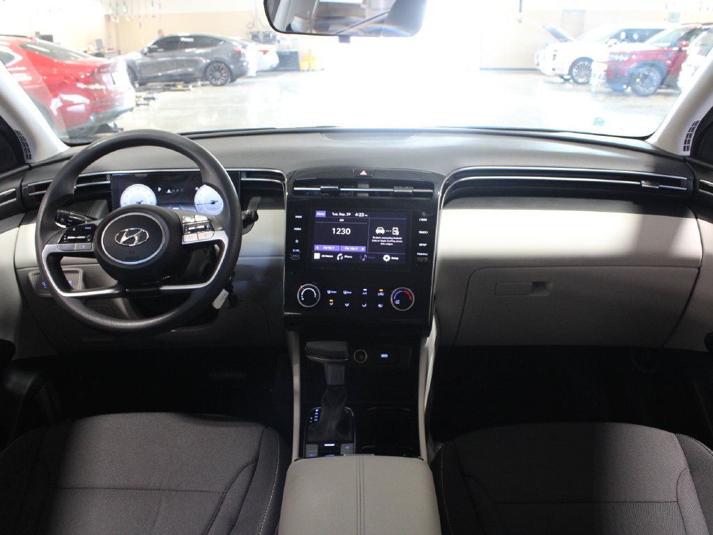 Used 2024 Hyundai Tucson SE FWD image 19