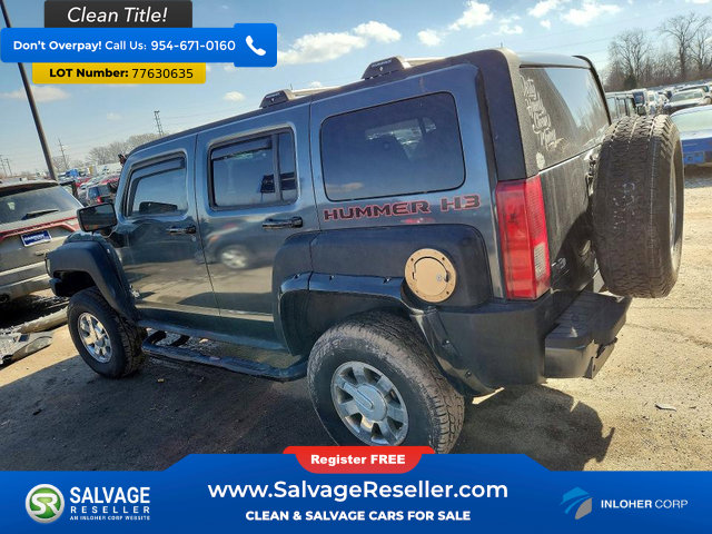 Used 2009 HUMMER H3 4dr Sport w/ Chrome Appearance Package image 3
