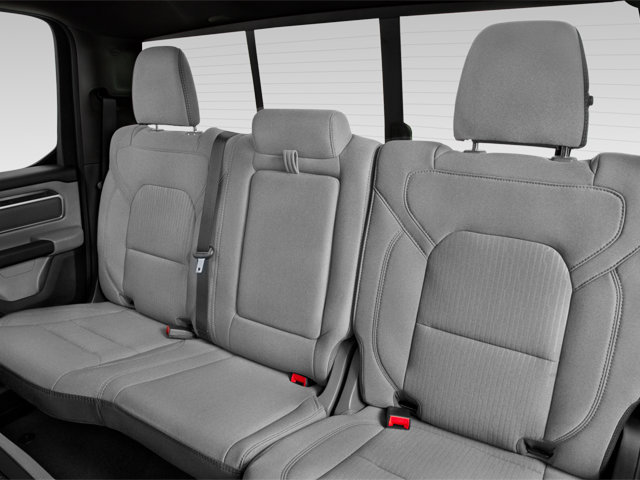 Used 2024 RAM 1500 Laramie AWD/4WD image 11
