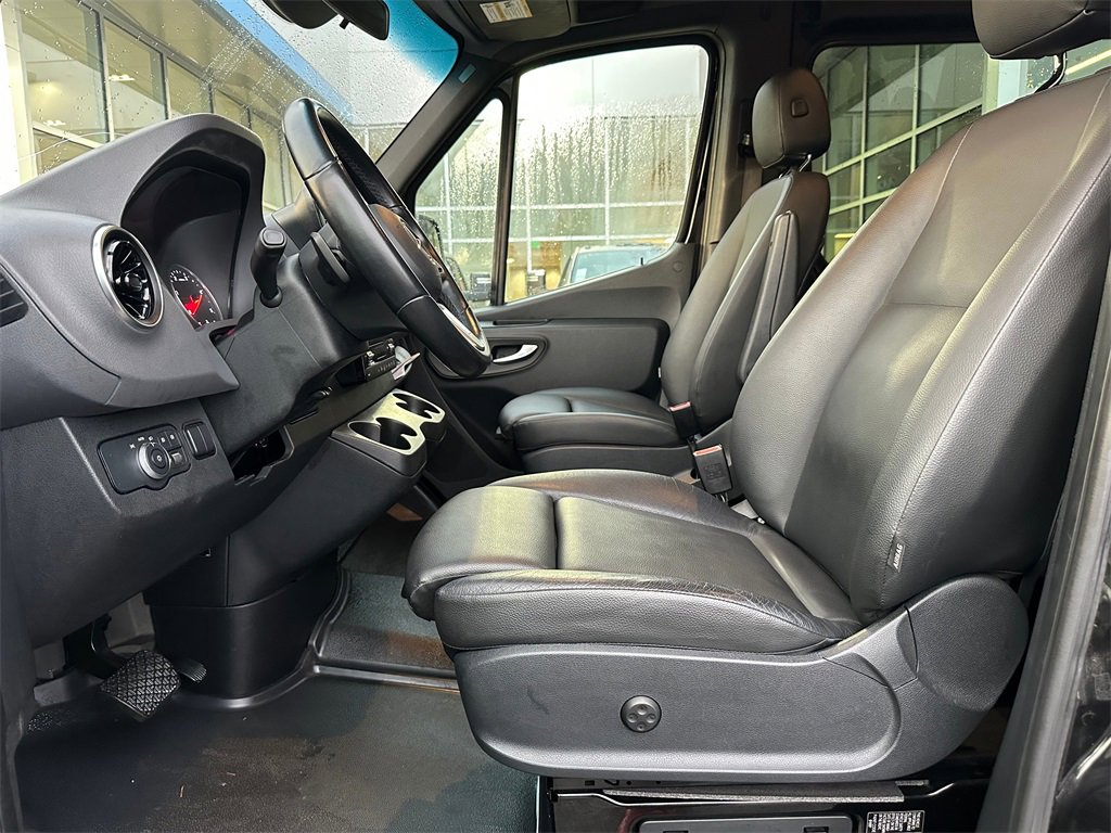 Used 2019 Mercedes-Benz Sprinter 2500 image 20