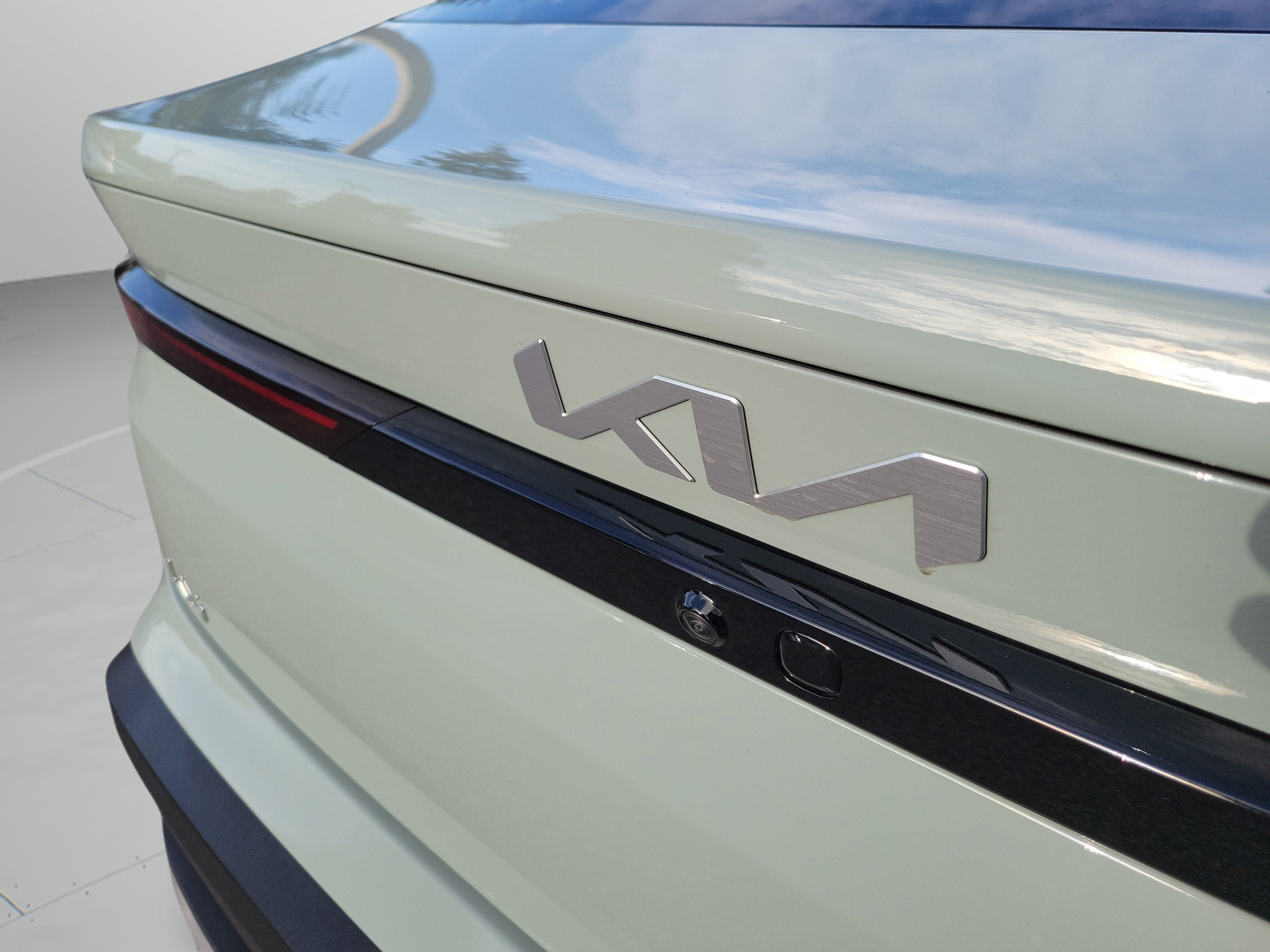 Certified 2025 Kia K4 EX FWD image 30
