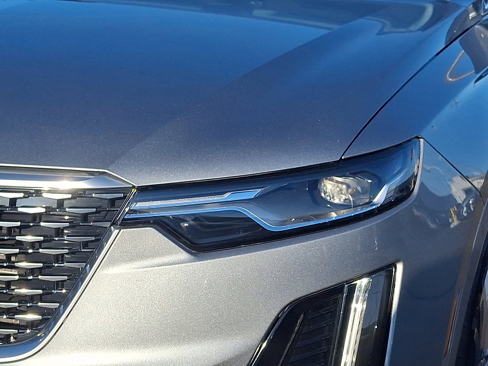 Certified 2023 Cadillac XT6 Premium Luxury image 9