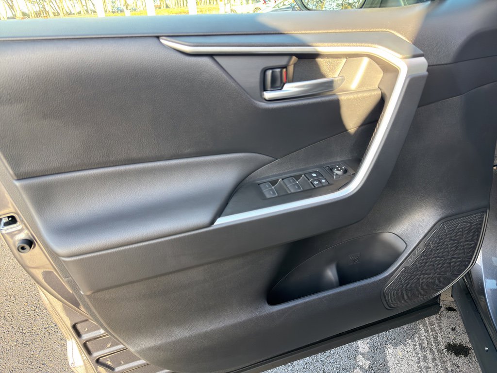 New 2025 Toyota RAV4 XLE w/ Convenience Package image 15