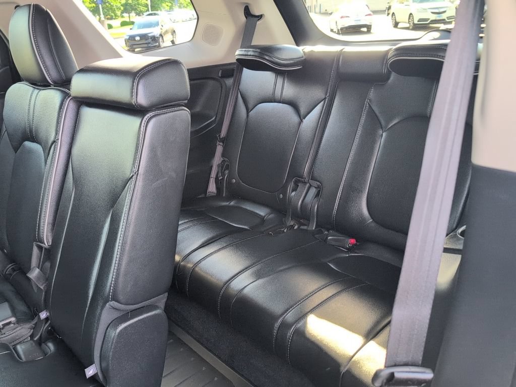 Used 2025 Honda Pilot Elite image 38