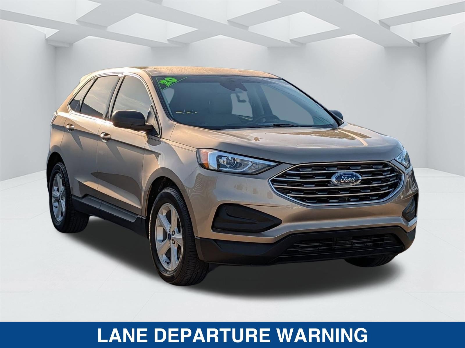 Certified 2020 Ford Edge SE image 2