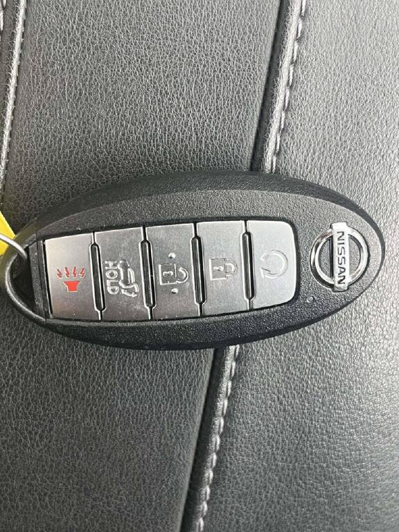 Used 2020 Nissan Rogue SV w/ Premium Package AWD/4WD image 4