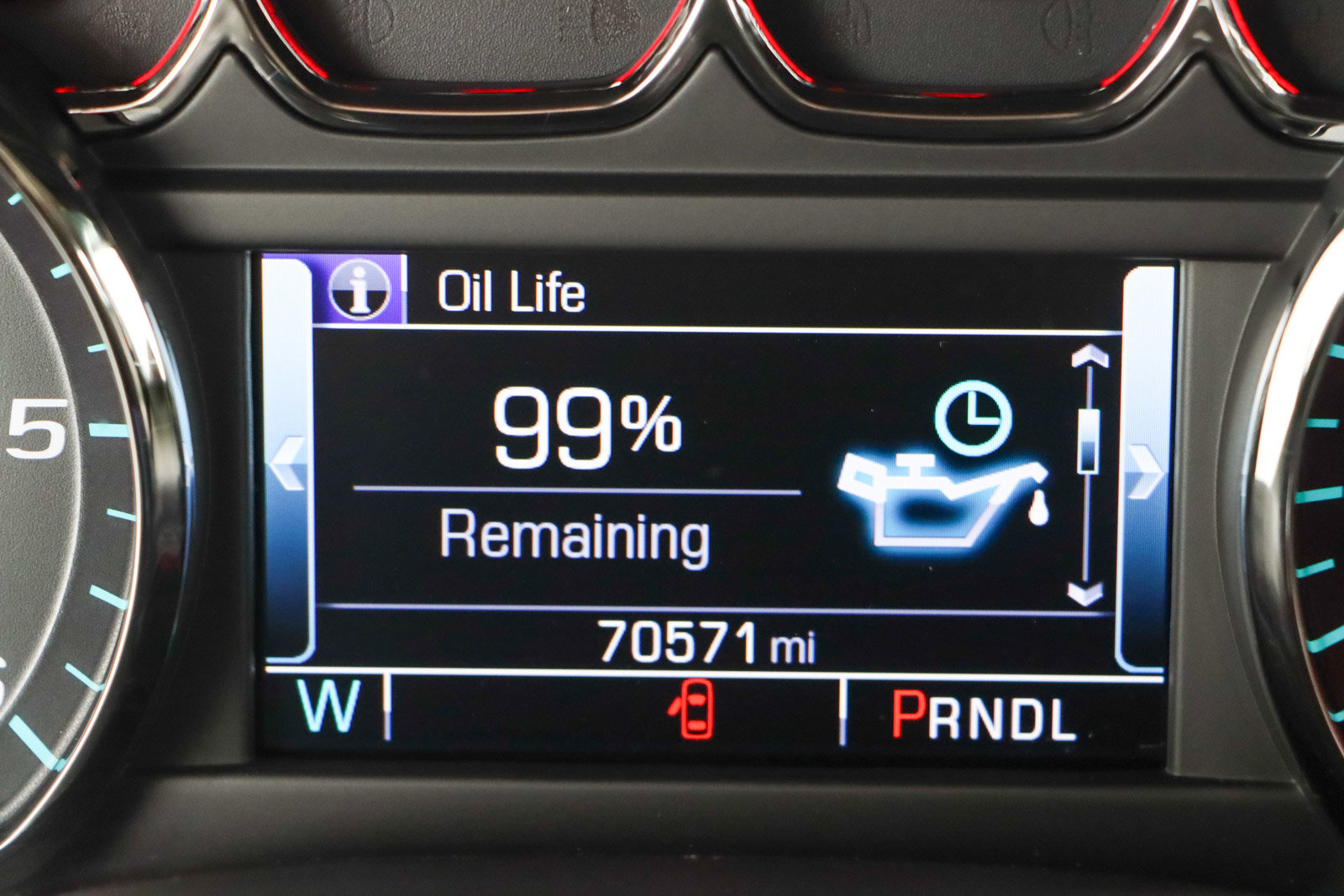 Used 2018 Chevrolet Suburban LT image 17