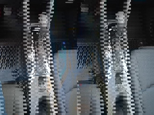 Used 2022 Toyota Corolla Cross LE image 24