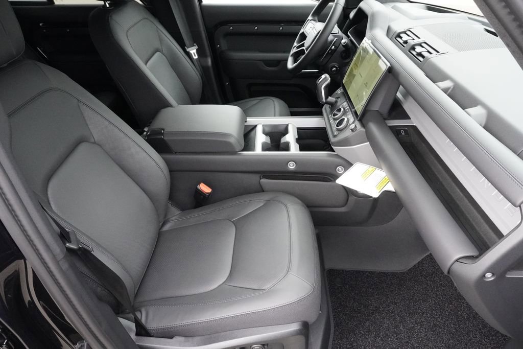 New 2026 Land Rover Defender 110 V8 image 23
