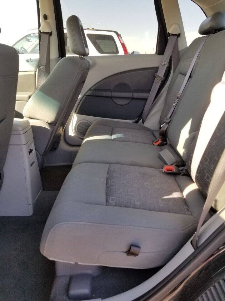Used 2007 Chrysler PT Cruiser Touring w/ Fleet Value Group I FWD image 7
