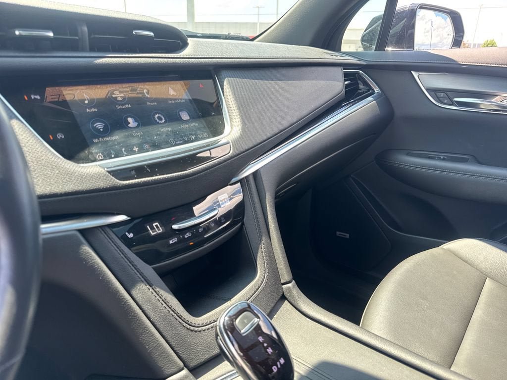 Certified 2024 Cadillac XT6 Luxury w/ LPO, Floor Liner Package AWD/4WD image 27