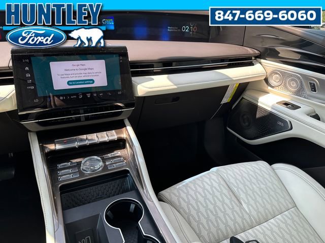 Used 2024 Lincoln Nautilus Black Label AWD/4WD image 19