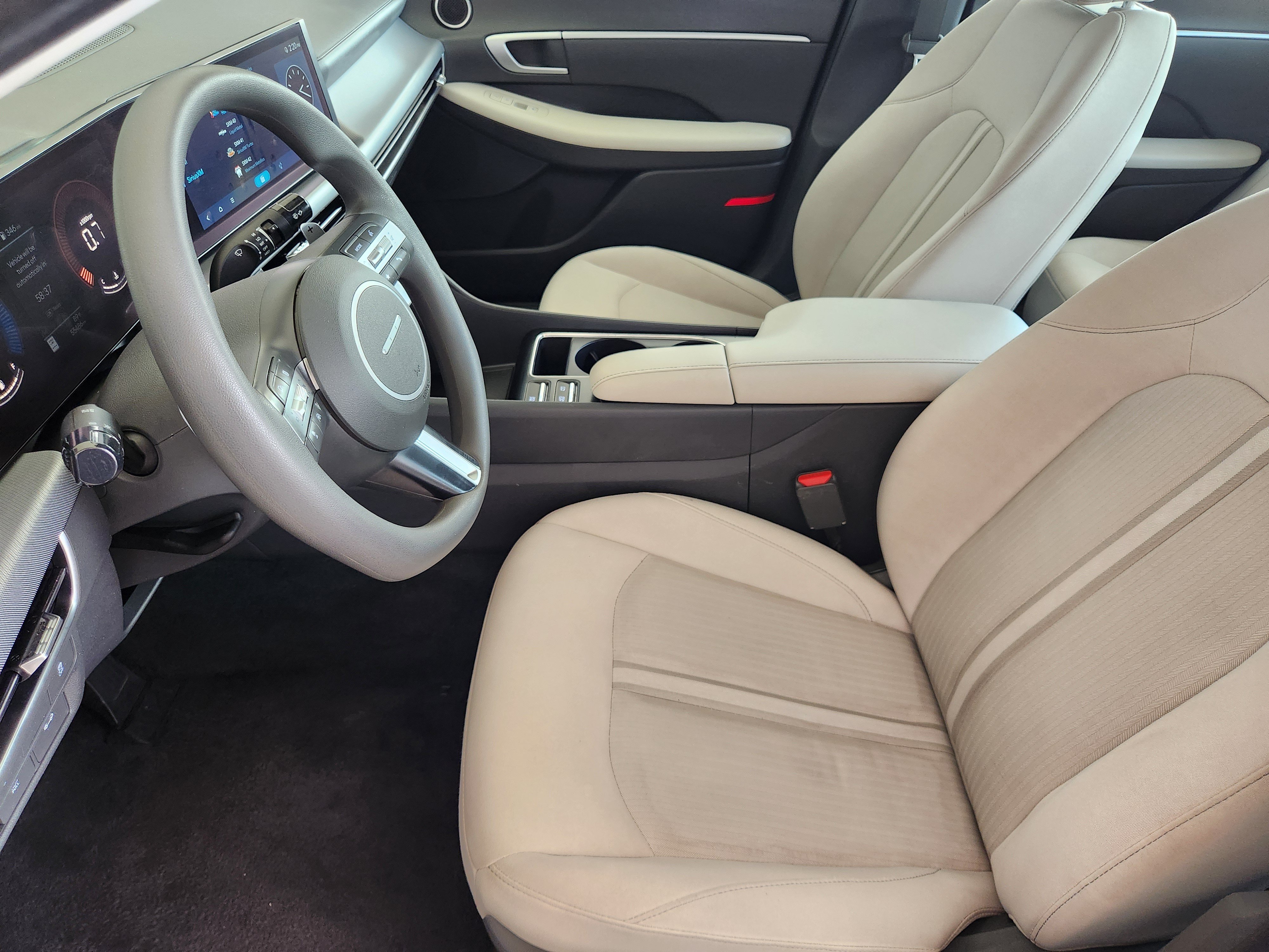 Used 2024 Hyundai Sonata SEL FWD image 13