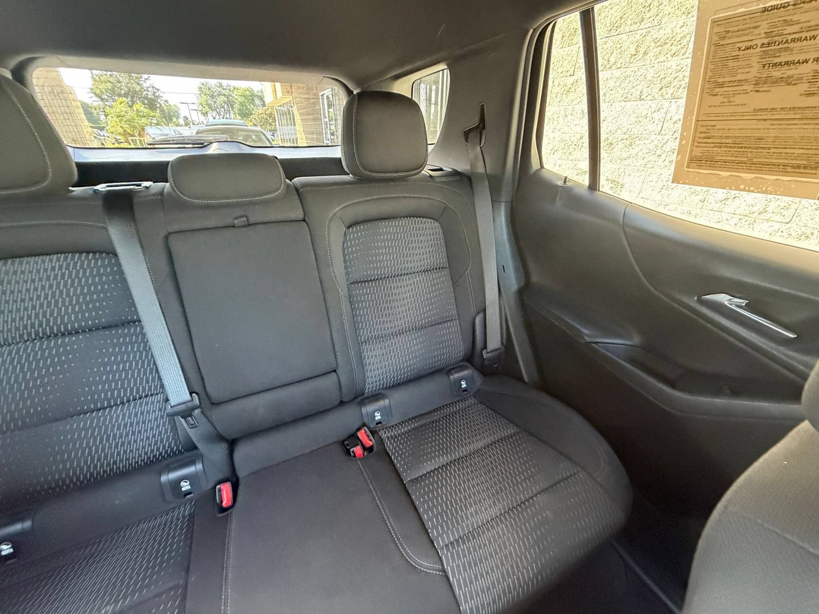 Used 2025 Chevrolet Equinox LT AWD/4WD image 38