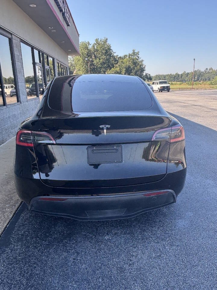Used 2020 Tesla Model Y Long Range AWD/4WD image 5