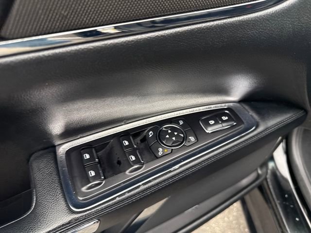 Used 2018 Lincoln Continental Premiere image 11