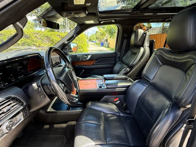 Used 2019 Lincoln Navigator L Reserve w/ Cargo Package image 9
