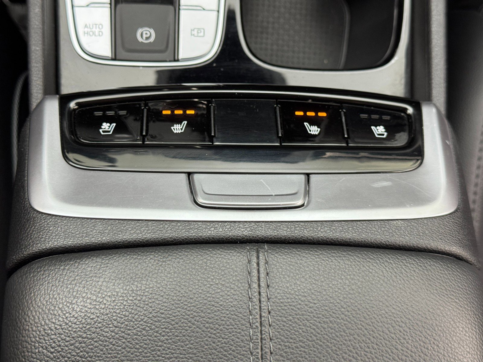 Used 2022 Hyundai Tucson SEL w/ Convenience + Premium Package image 30