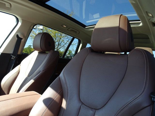 Used 2020 BMW X7 xDrive40i w/ Parking Assistance Package image 12