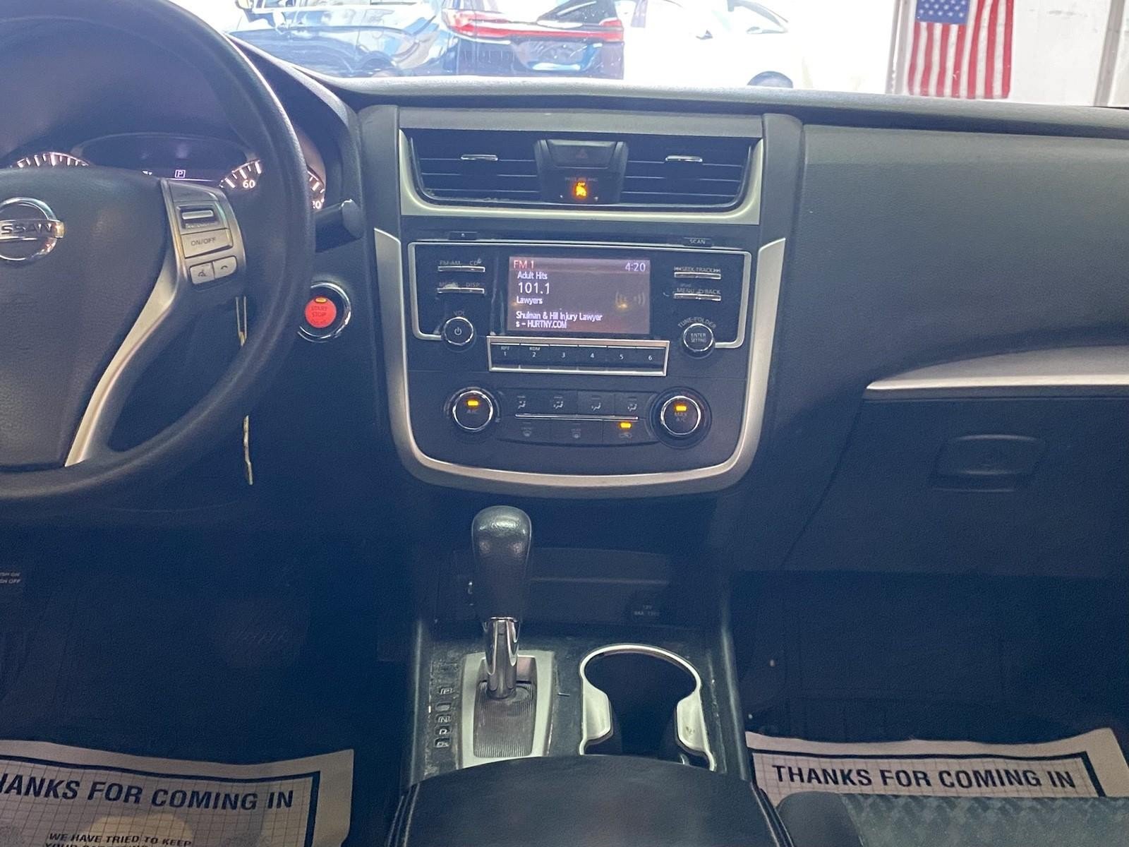 Used 2018 Nissan Altima 2.5 S w/ S Convenience Package FWD image 12