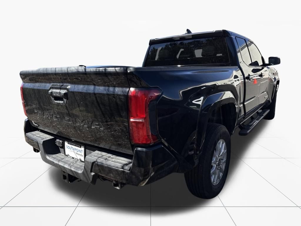 Used 2025 Toyota Tacoma SR5 image 7
