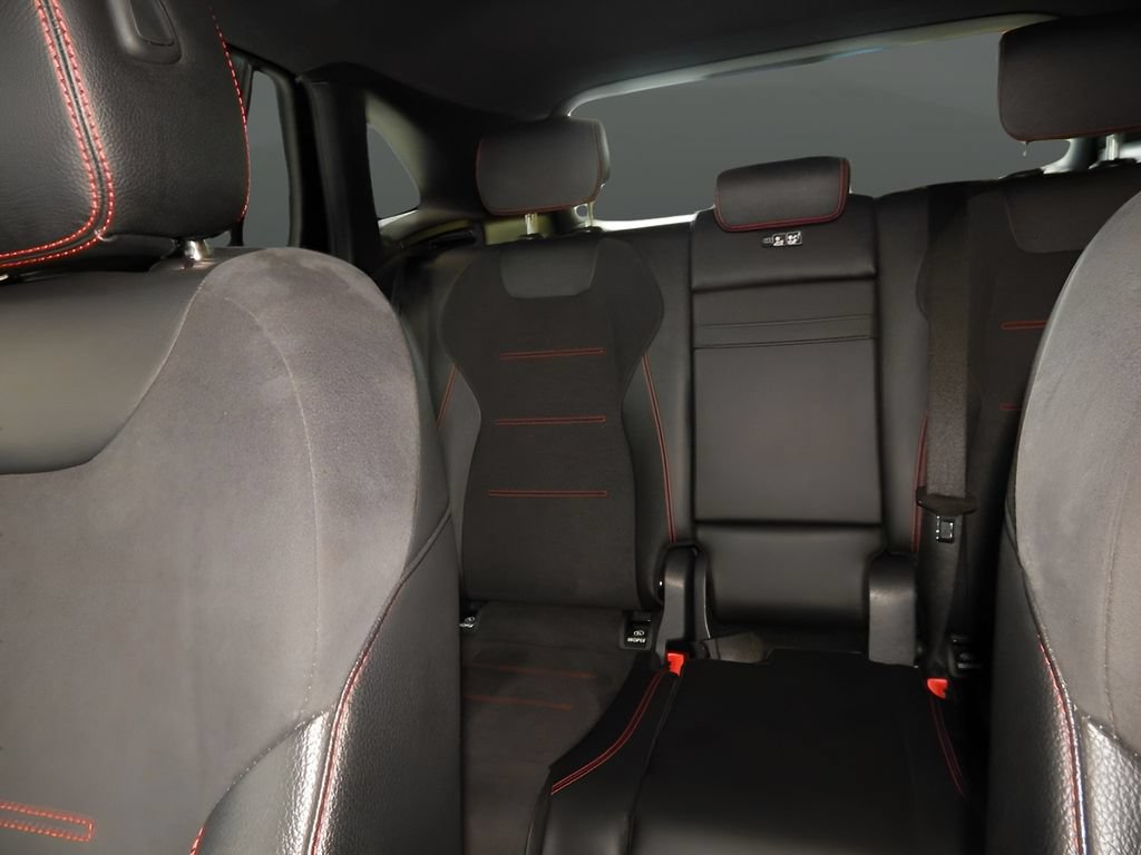 Used 2021 Mercedes-Benz GLA 45 AMG 4MATIC image 27