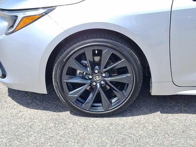 Used 2025 Toyota Corolla XSE image 28