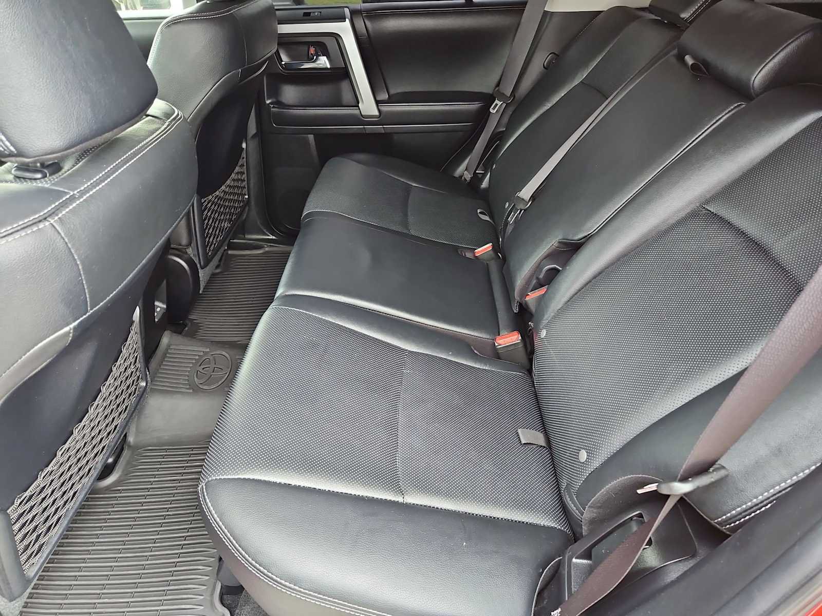 Used 2024 Toyota 4Runner Limited AWD/4WD image 25