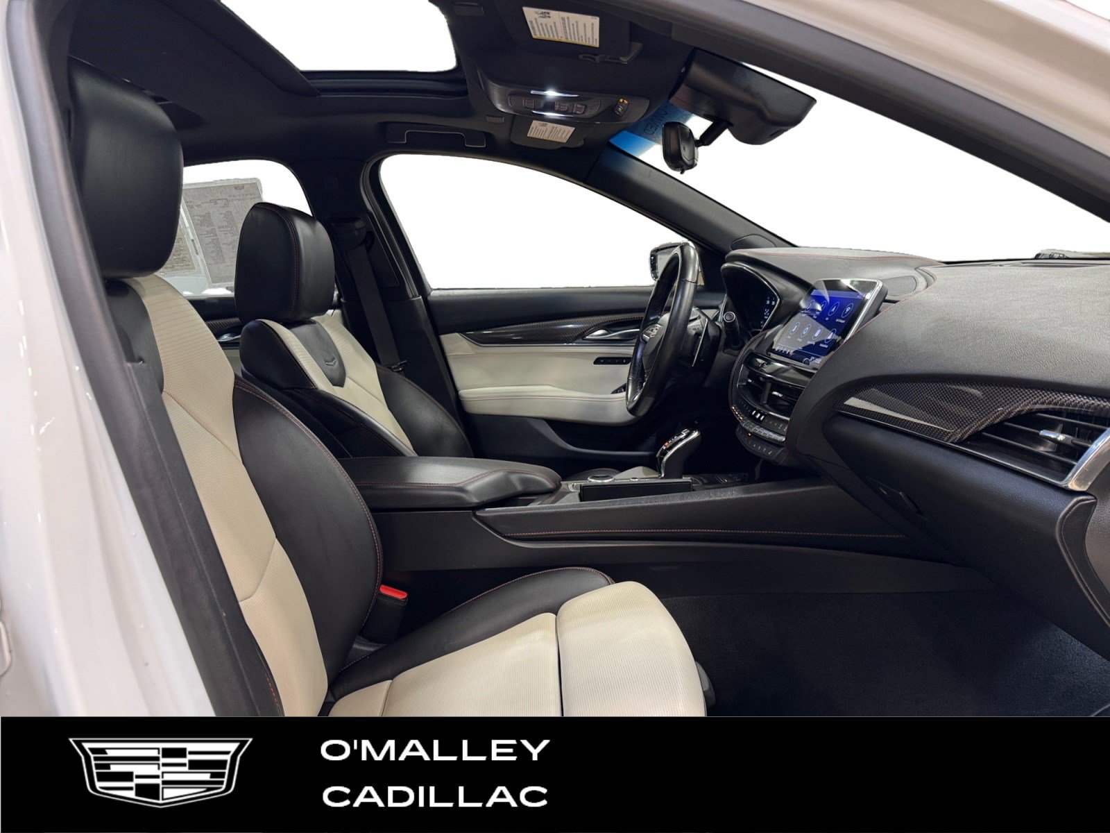 Certified 2023 Cadillac CT5 V w/ Premium Package image 14