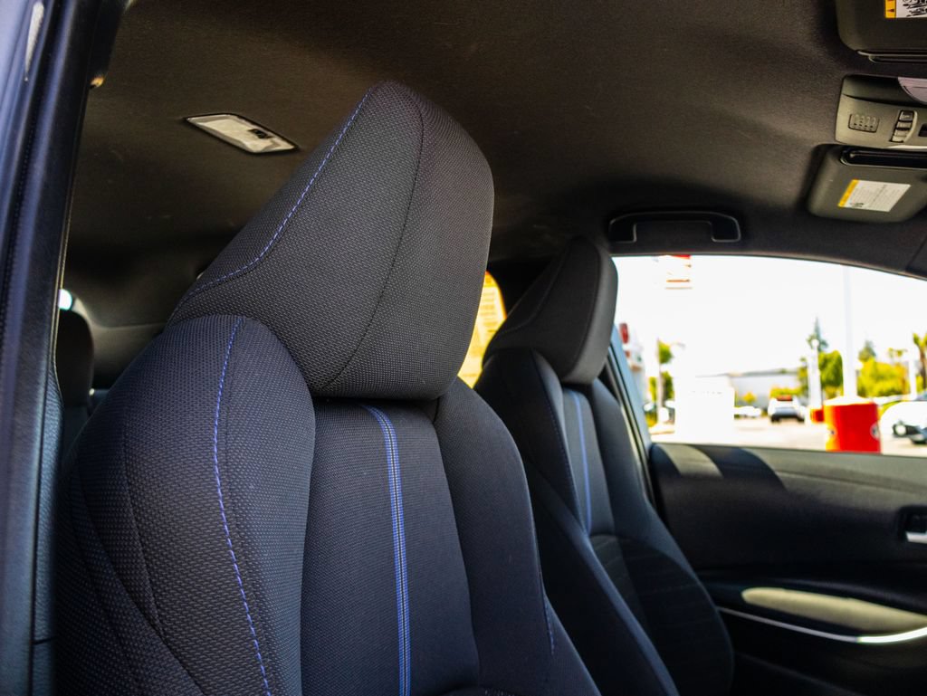Used 2022 Toyota Corolla SE w/ Carpet Mat Package (TMS) FWD image 17