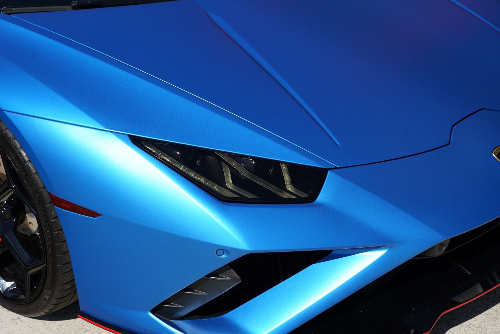 Used 2021 Lamborghini Huracan EVO image 7