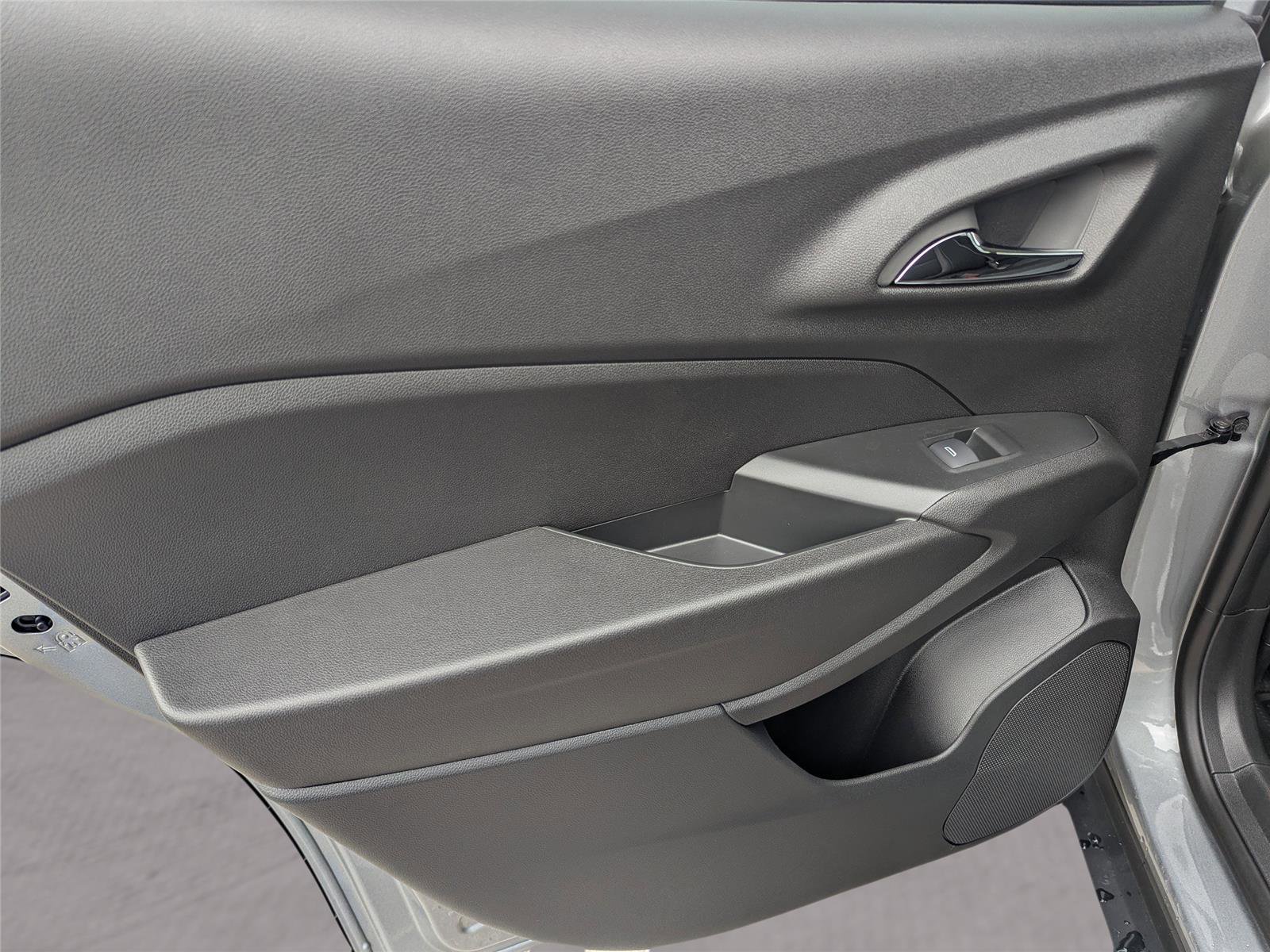 New 2026 Chevrolet Trax LT w/ Driver Confidence Package image 27