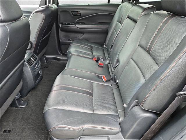 Used 2022 Honda Pilot TrailSport image 16