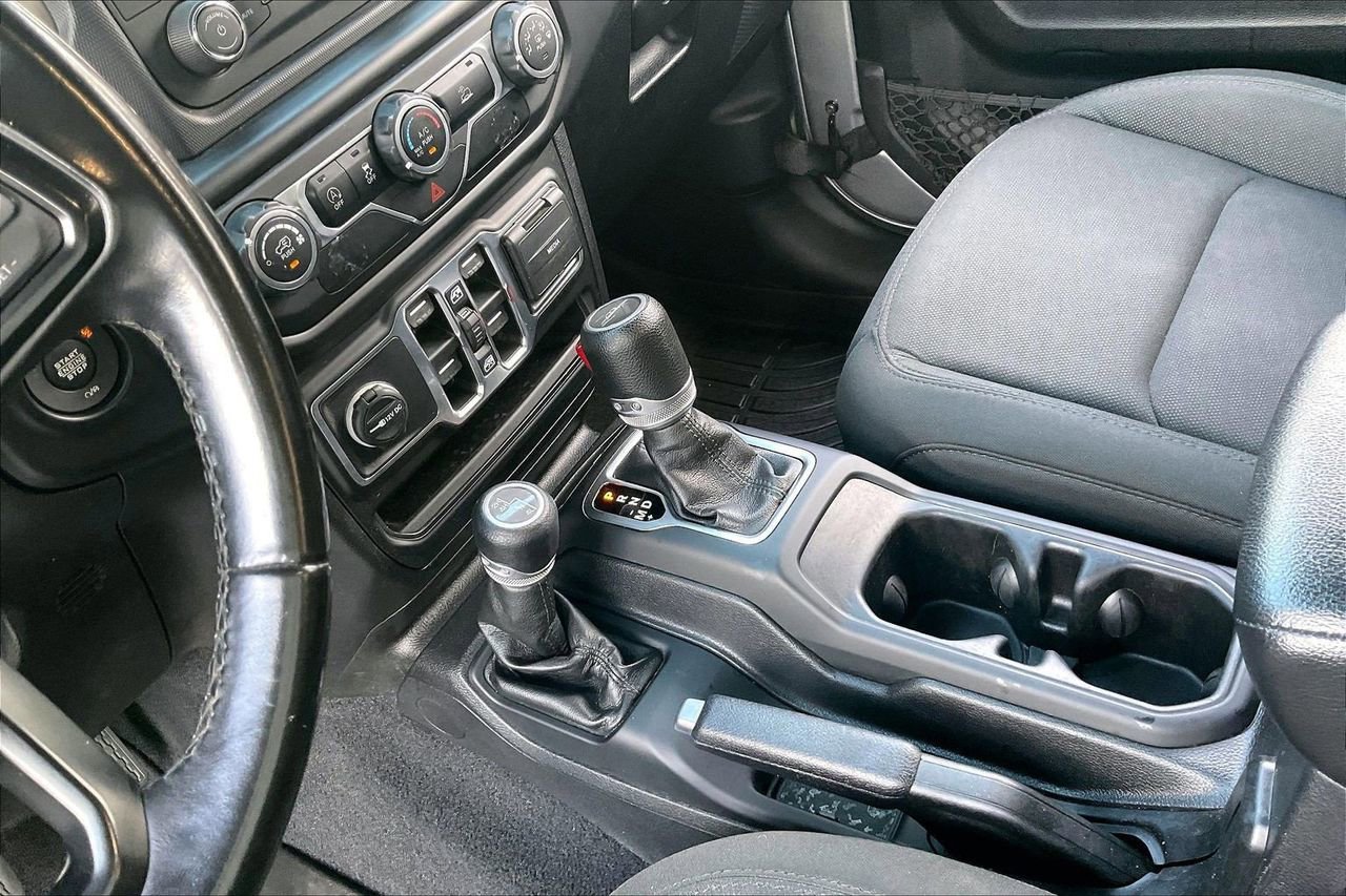 Certified 2020 Jeep Gladiator Sport w/ Quick Order Package 24S image 31