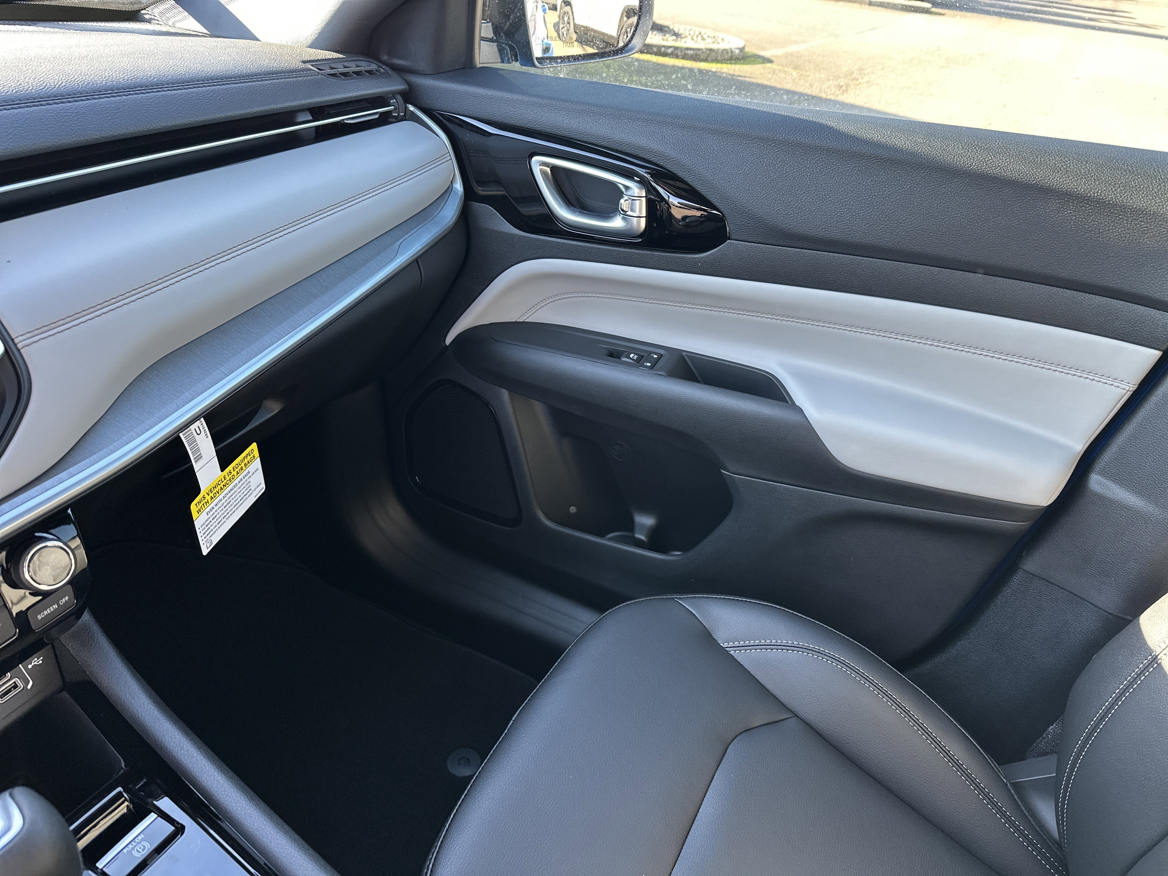 New 2026 Jeep Compass Limited image 23