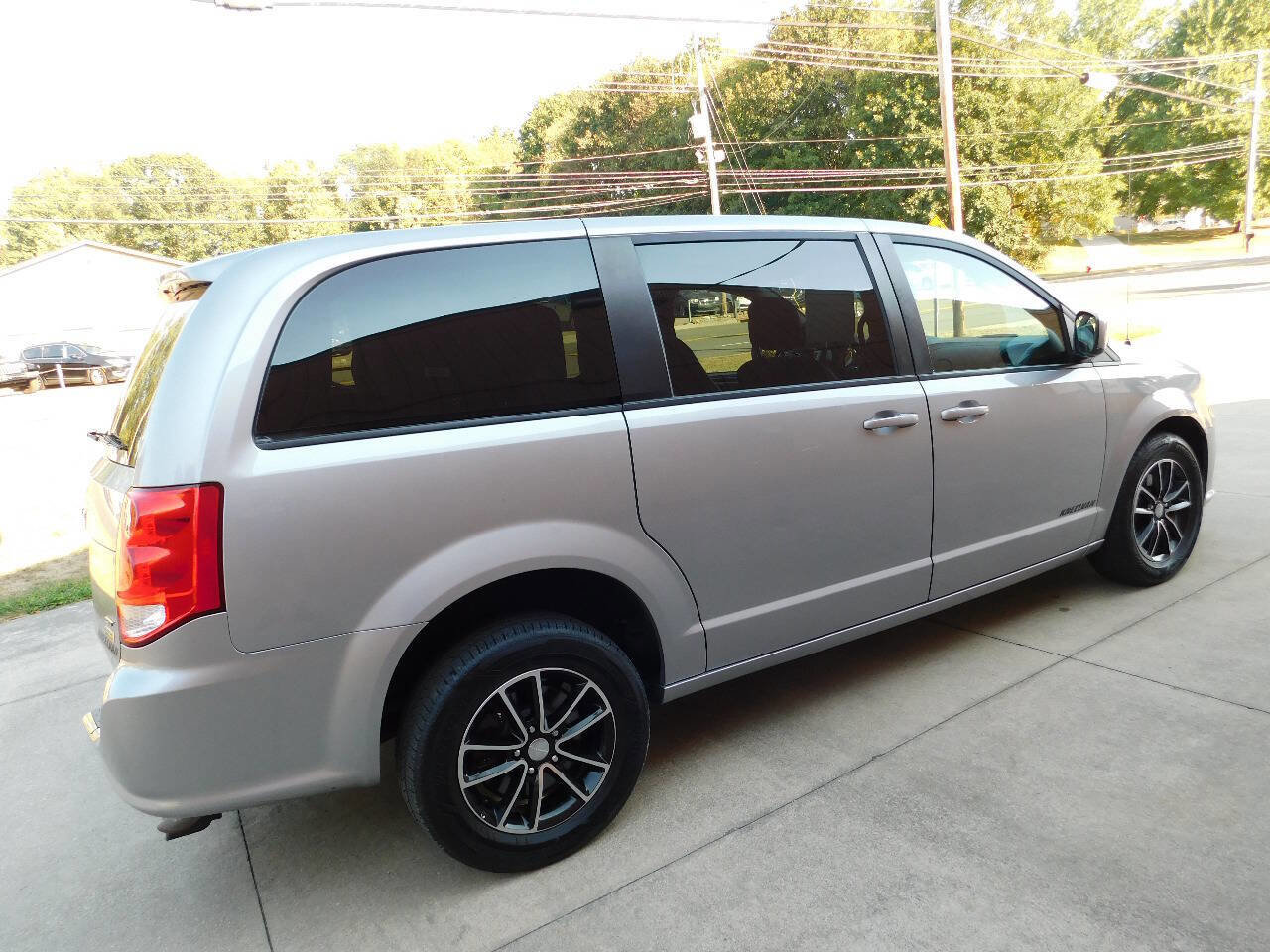 Used 2018 Dodge Grand Caravan GT image 14