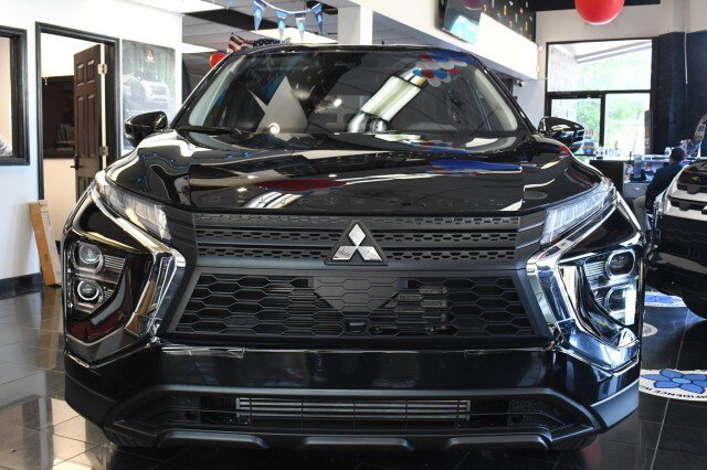 New 2026 Mitsubishi Eclipse Cross ES AWD/4WD image 2
