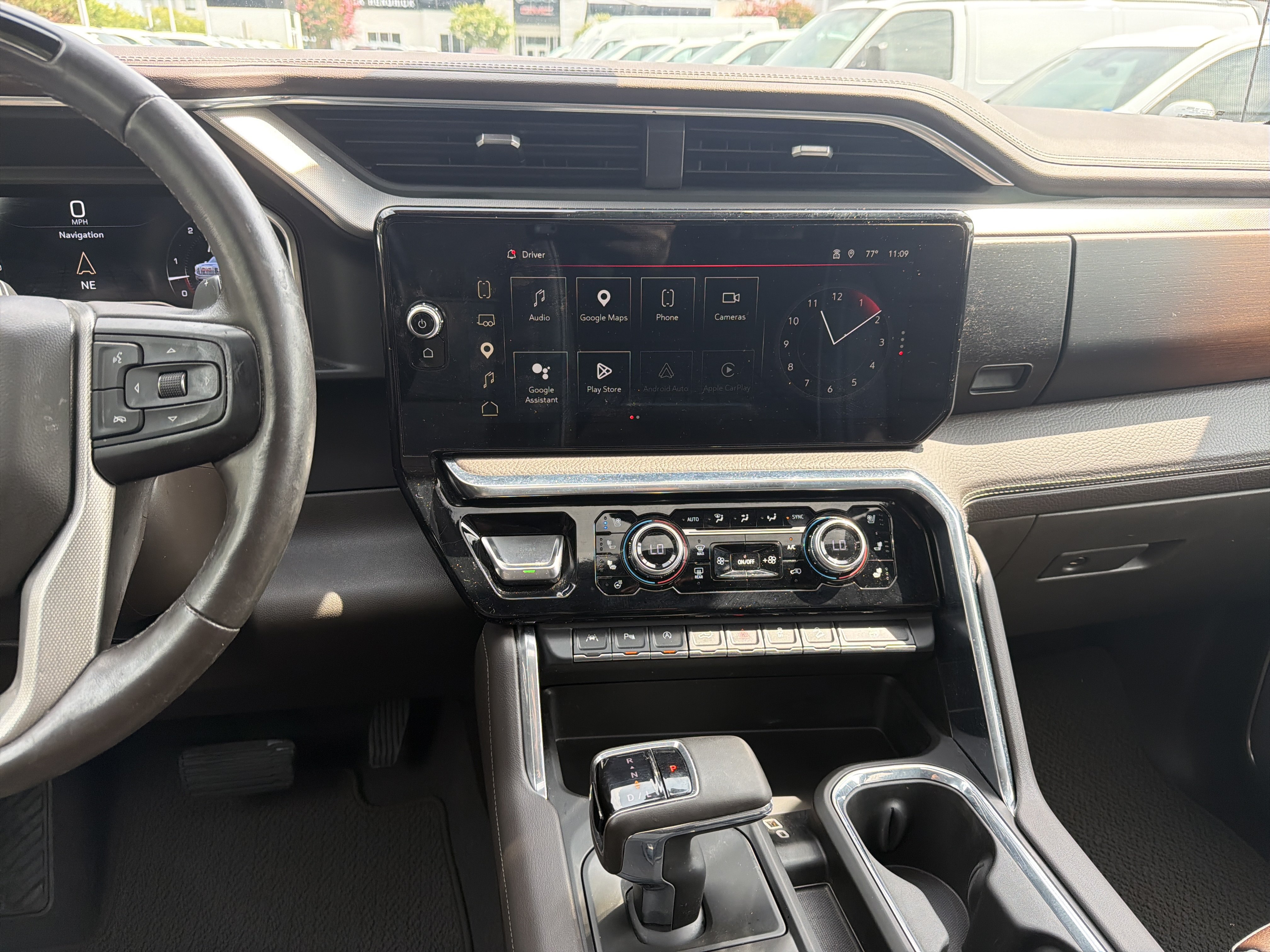 Used 2023 GMC Sierra 1500 Denali AWD/4WD image 31