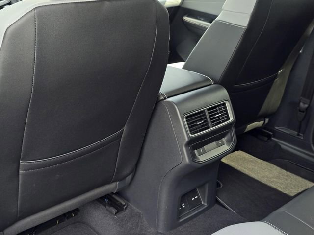 Used 2025 Volkswagen Atlas Cross Sport SEL R-Line AWD/4WD image 34