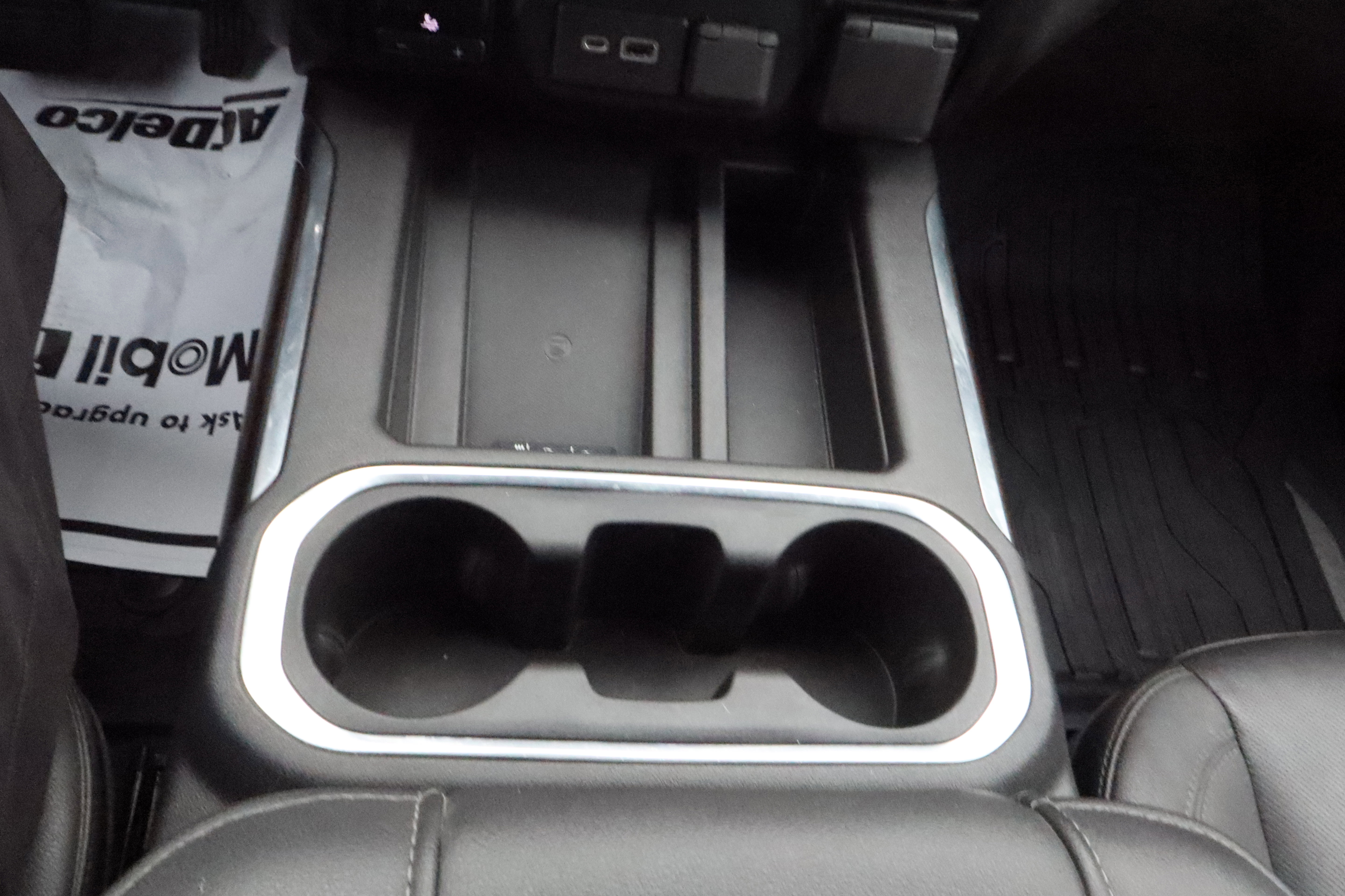 Certified 2022 GMC Sierra 1500 SLT w/ SLT Premium Plus Package image 15