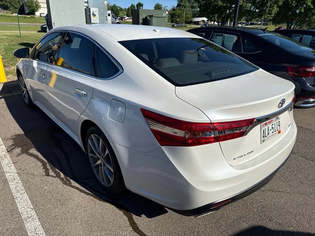 Used 2015 Toyota Avalon XLE Touring FWD image 14