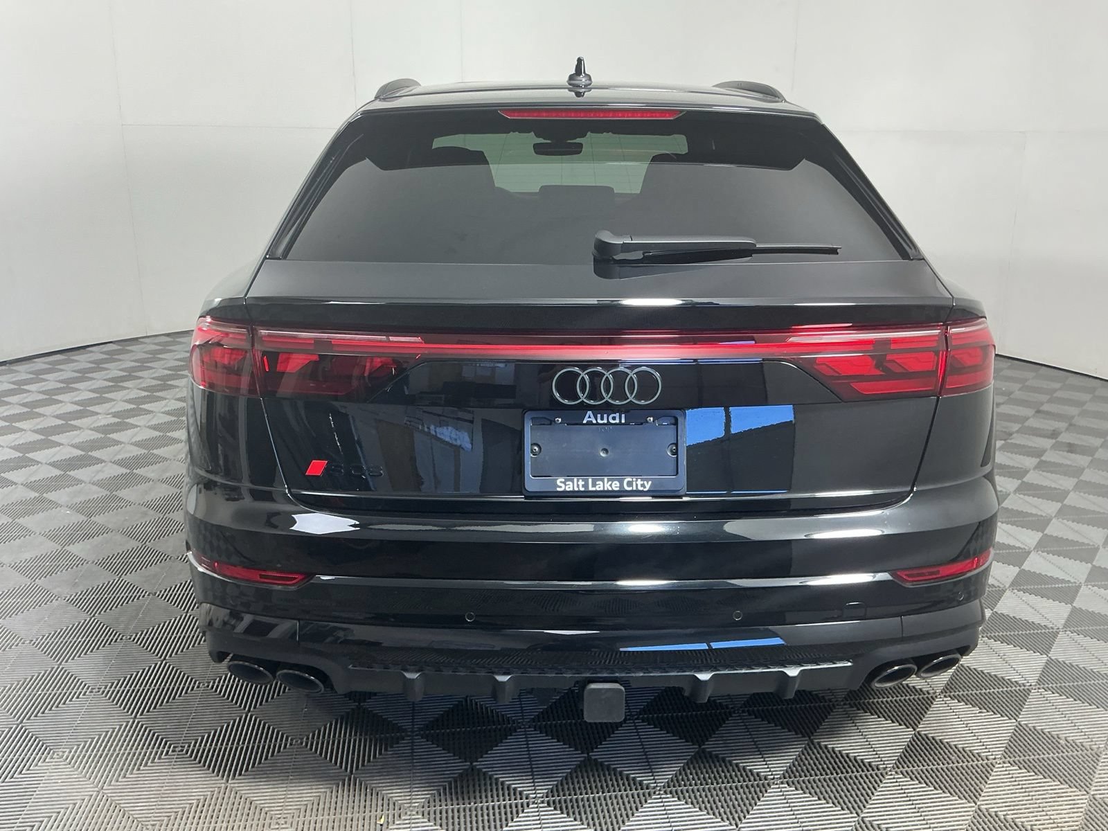New 2026 Audi SQ8 Prestige AWD/4WD image 8