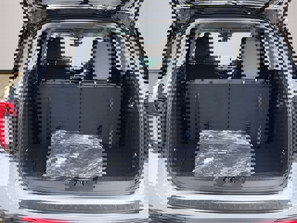 New 2026 Ford Explorer Active w/ Active Comfort Package image 19