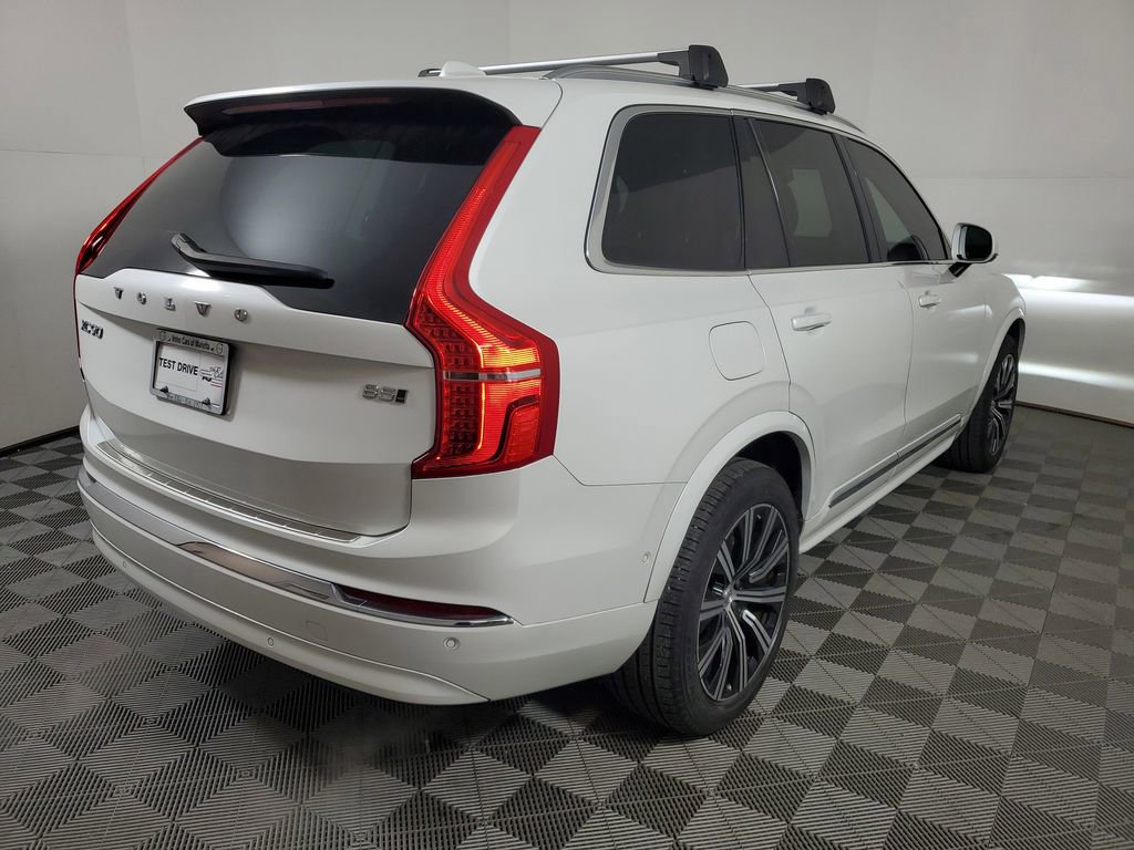 Certified 2024 Volvo XC90 B5 Plus w/ Protection Package Premier image 8