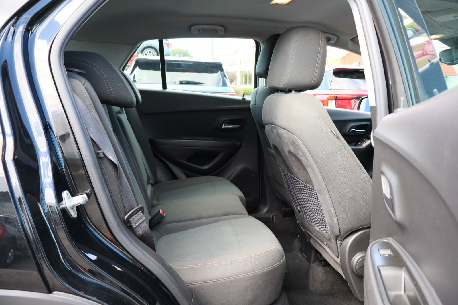 Used 2020 Chevrolet Trax LS w/ LPO, Protection Package FWD image 30