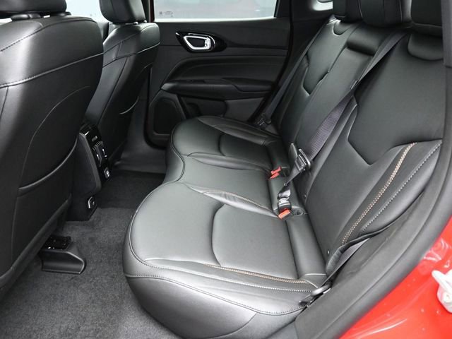 Used 2024 Jeep Compass Limited image 16
