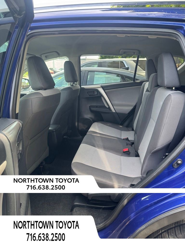 Used 2014 Toyota RAV4 LE AWD/4WD image 19